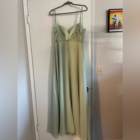 Azazie bridesmaid dress size 12 green - Picture 4 of 6